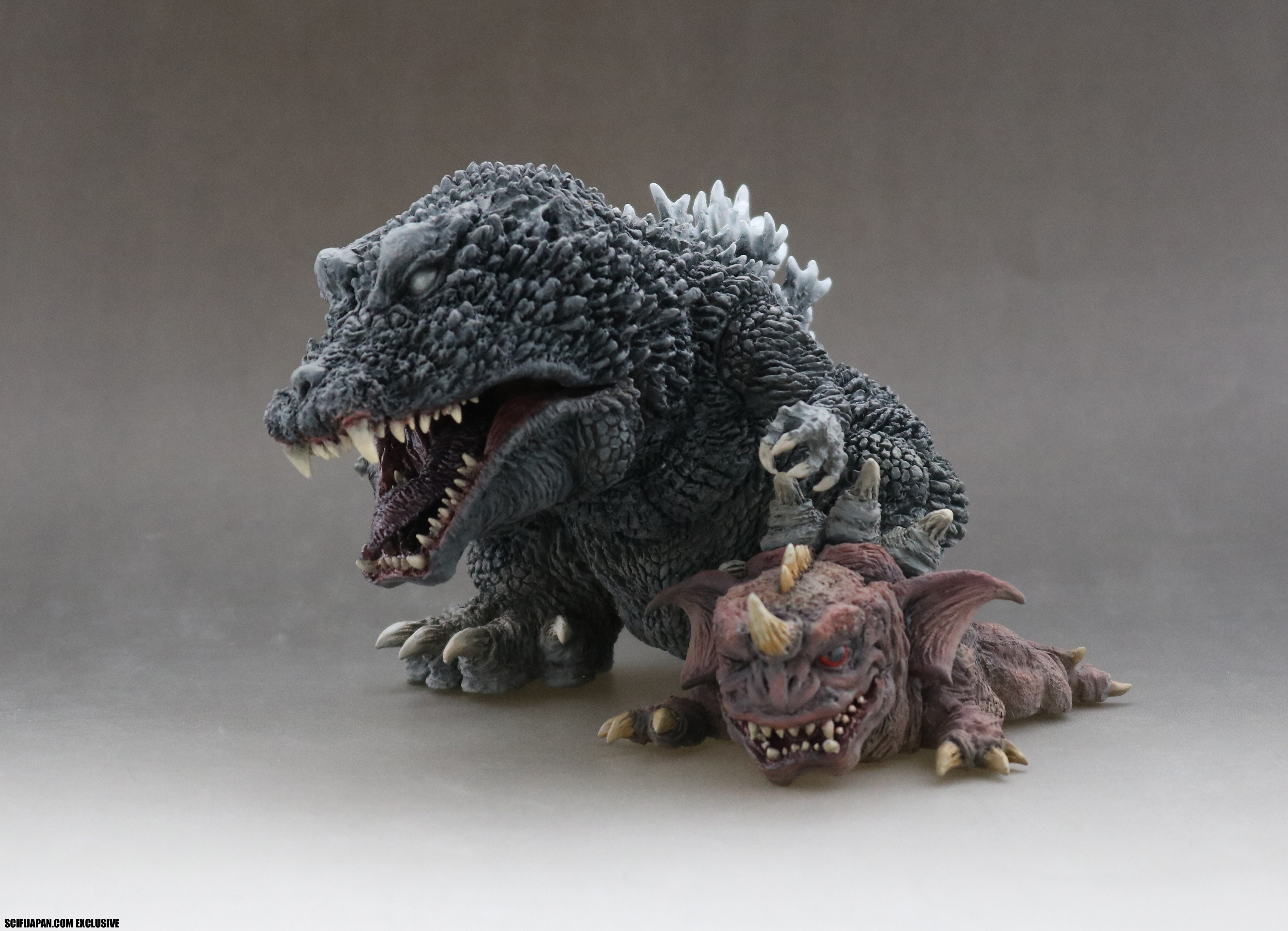 DefoReal Series: Godzilla (2001) Figure From X-Plus in